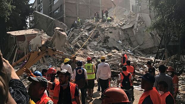 Срочно: Число погибших в результате землетрясения в Мексике достигло 248 человек