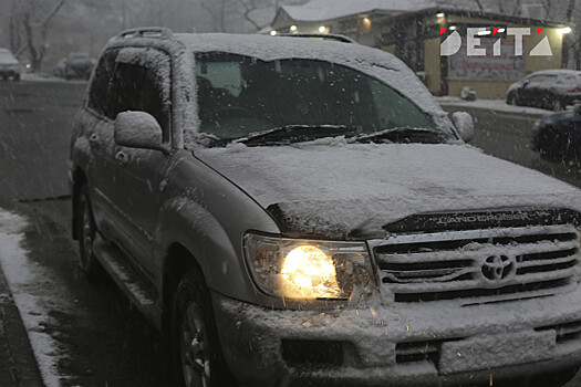 Автоэксперт предупредил водителей о серьёзной опасности зимой