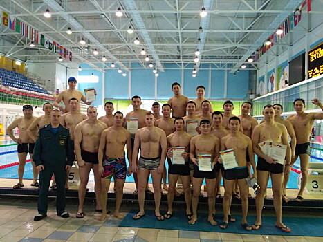 В Якутске прошли соревнования по плаванию среди подразделений пожарно-спасательного гарнизона