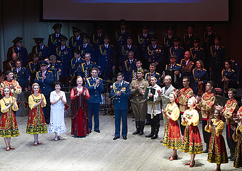 В Подмосковье прошел концерт, посвященный 40-летию ансамбля «Красная звезда»
