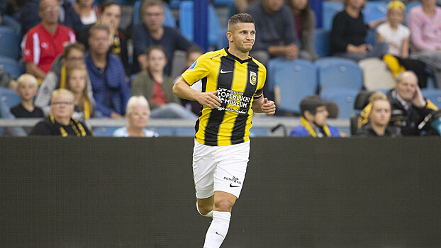 Капитан «Витесса» поддержал Слуцкого