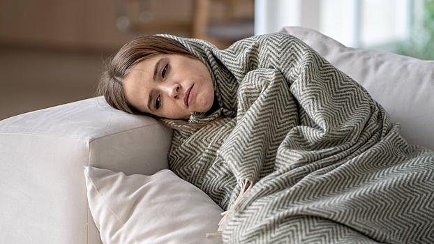 Специалист объяснил, что делать с осенней тоской