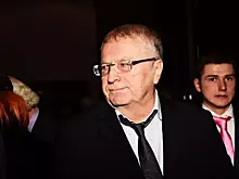 Двойник Жириновского в зоне СВО получил в подарок квадроциклы от ЛДПР
