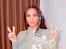 Ким Кардашьян с открытым ртом и еще 7 фотографий звезд, ставшие интернет-мемами