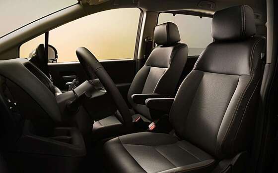 Дешевле 2 млн: семейный компактвэн с хорошим оснащением начали продавать в РФ