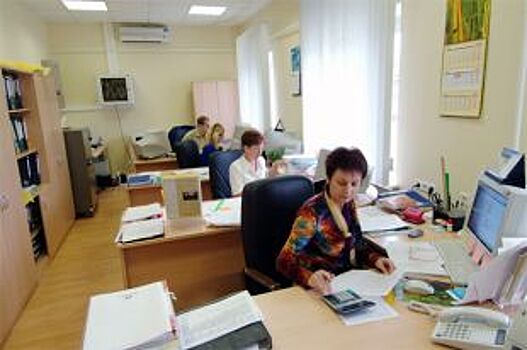 Красноярцы не хотят работать из-за низкой зарплаты и разногласий