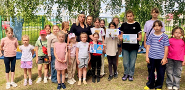 «Друзья на улицах и дорогах» помогают юным липчанам знакомиться с ПДД