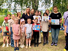 «Друзья на улицах и дорогах» помогают юным липчанам знакомиться с ПДД