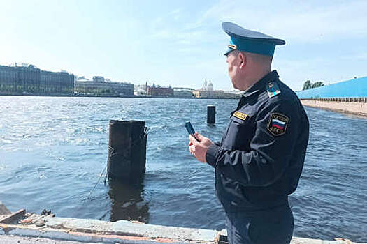 Водитель катера, изрезавшего на озере в Бурятии лицо купальщику, не имел прав