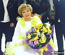 79-летнюю Эдиту Пьеху все чаще видят в гей-клубах