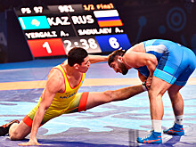 ЧМ по борьбе 2019 — тренер России бросил отца чемпиона, видео, что это было