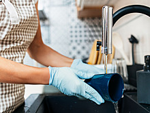 Эксперт рассказала, чем могут быть опасны средства для мытья посуды