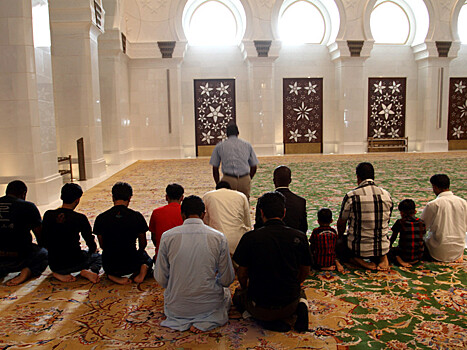 В ОАЭ принят новый закон о правилах поведения в мечетях