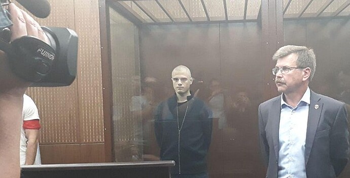 Песков не усмотрел перекоса в расследовании дел против активистов