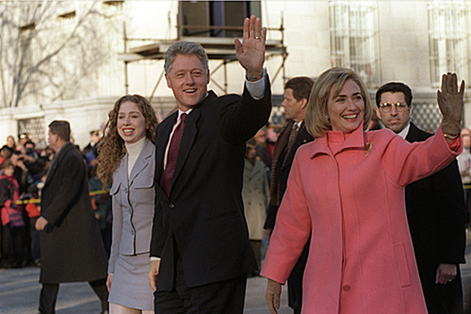 Чету Клинтон пригласили на специальный просмотр «Чудо-женщины»