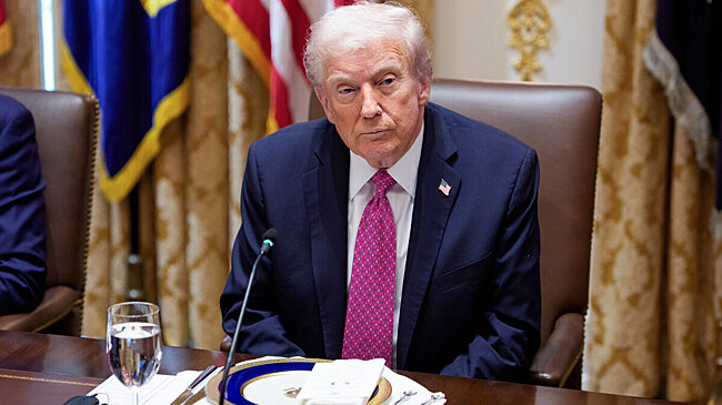 Летела шрапнель: Трамп устроил артиллерийскую встряску либеральной Калифорнии
