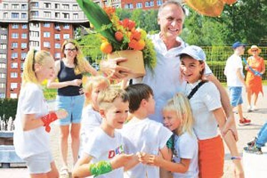 МЖК отпраздновал 35-летие