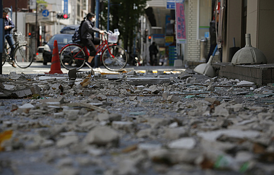 Сильное землетрясение произошло на северо-востоке Японии
