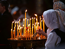 Праздничные песнопения, молитвы и украшенные хвоей вертепы. Как встретили Рождество в странах СНГ?