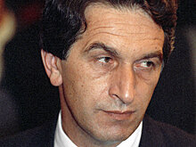 3 ноября 1992 года: Владислав Ардзинба встретился с членами миссии ОННН