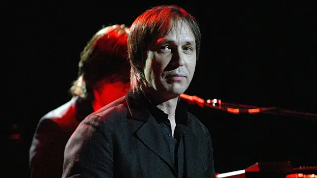 Концерт Николая Носкова в Петербурге перенесен из-за болезни артиста