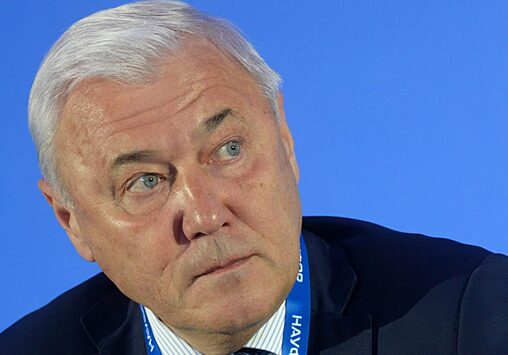 Аксаков сказал, что Россия защищена от санкций