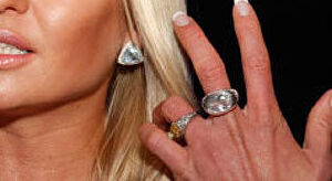 Волочкова резко ответила на обвинения в алкоголизме