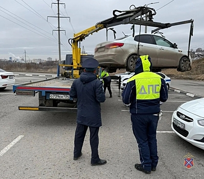 В ходе спецрейда автоинспекторы Волгограда выявили 85 должников по штрафам