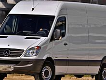 Mercedes-Benz Sprinter признан самым безопасным автомобилем – сегодня и 25 лет назад
