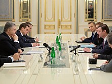 Порошенко обсудил с замгоссекретаря США выборы президента на Украине