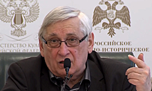 81-летнего историка РАН избили в аптеке