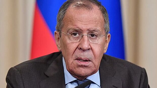 Лавров обсудит с главой МИД Японии мирный договор