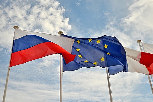 Посольство РФ: Россия закрывает визовые центры во Франции с 24 ноября