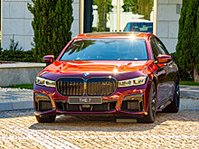 BMW M760Li 2020 года с V12