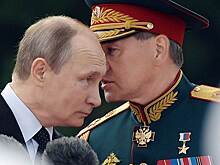 "Международную обстановку колбасит". Как  Путин принимал парад