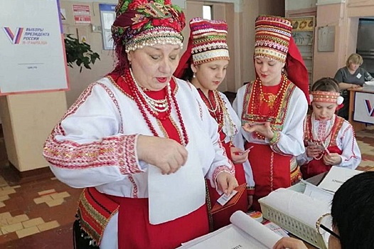 На избирательных участках Мордовии царила праздничная атмосфера