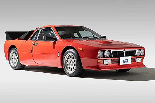 На аукционе продадут первый серийный спорткар Lancia 037 Stradale