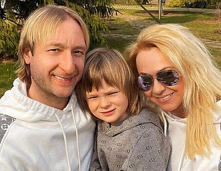 «Мне это не нравится»: сын Рудковской пожаловался на мать