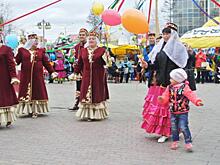 Центр Салехарда расцвёл на Сабантуй