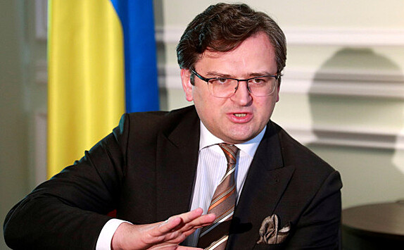 Кулеба обсудил с госсекретарем США поставки вооружений Украине