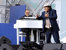 Аль Бано выступил на Дворцовой площади в рамках ПМЭФ