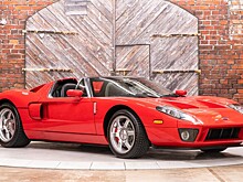 Один из 40 спорткаров Ford GT со съемной крышей выставили на торги