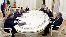 Путин призвал к диалогу кандидатов в президенты