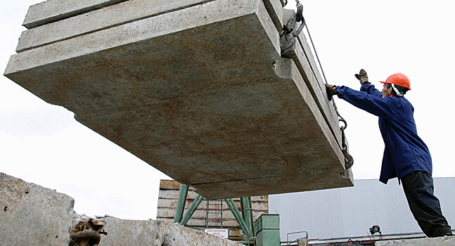 Астраханский производитель бетонных изделий получил поддержку Корпорации МСП
