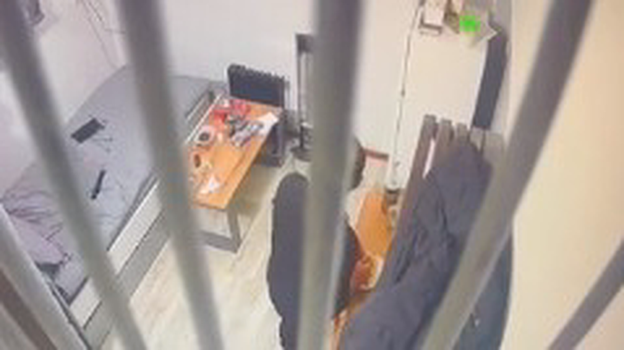 Момент смерти вора в законе Камо Московского в украинском СИЗО попал на видео