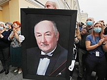 На похоронах Клюева люди теряли сознание