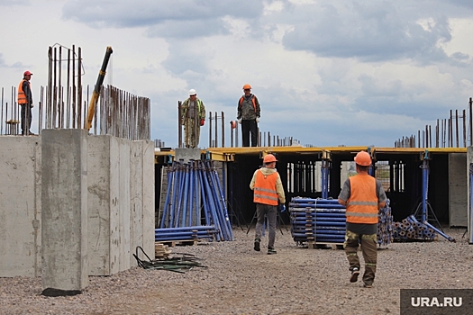 В Екатеринбурге разрешили строить дома с видом на кладбище