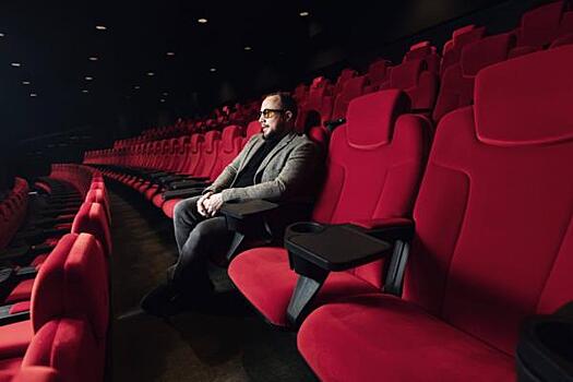 В кинотеатрах покажут российский и голливудский фильмы на одном сеансе
