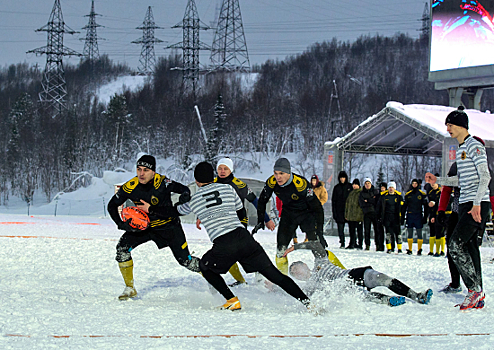 Командующий Северным флотом поздравил сборную флота по регби на снегу с победой на чемпионате ВМФ