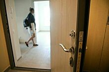Депутат Выборный рассказал, кто имеет право войти в частное жильё